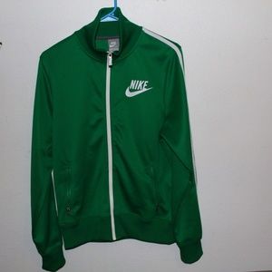 NIKE TRACK JACKET